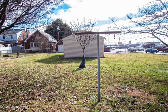 1203 Larue Ave, Louisville, KY 40213