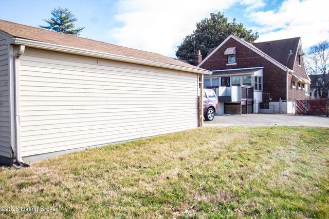 1203 Larue Ave, Louisville, KY 40213