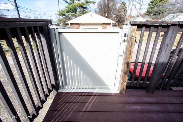 1203 Larue Ave, Louisville, KY 40213