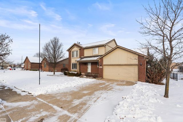 31164 Leopard Circle, Chesterfield Twp, MI 48047