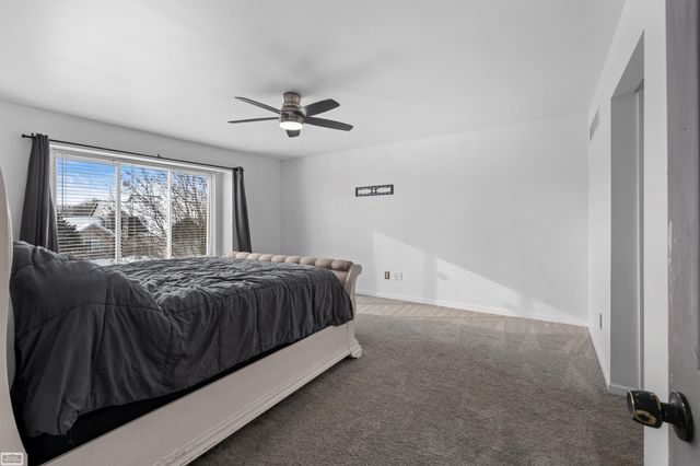 31164 Leopard Circle, Chesterfield Twp, MI 48047