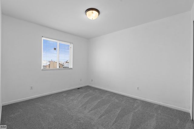 31164 Leopard Circle, Chesterfield Twp, MI 48047