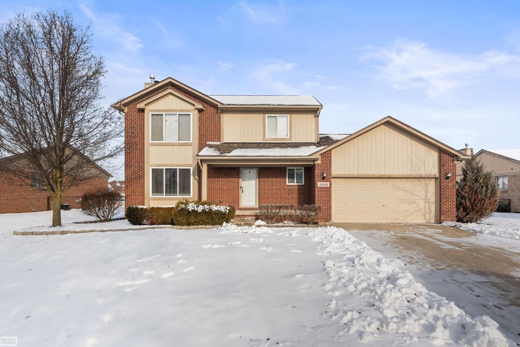 31164 Leopard Circle, Chesterfield Twp, MI 48047