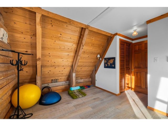 1326 Willow Way, Jefferson, CO 80456