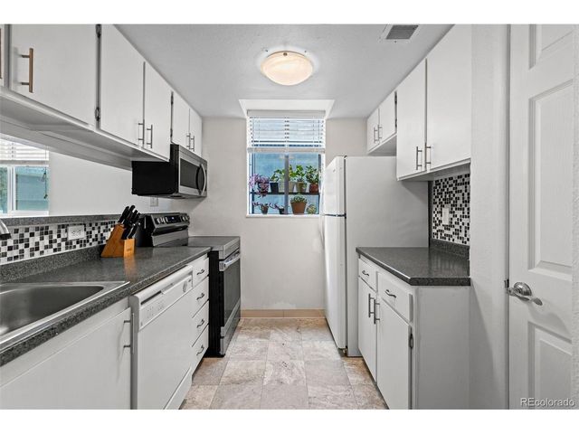 3021 S Ursula Cir 102, Aurora, CO 80014
