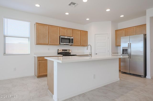 26161 N 170TH Avenue, Surprise, AZ 85387