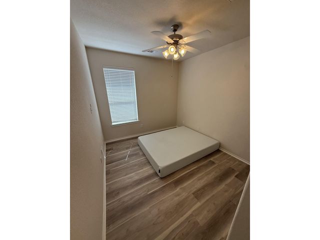 8938 Headstall Drive, Tomball, TX 77375