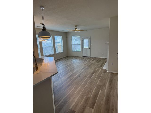 8938 Headstall Drive, Tomball, TX 77375