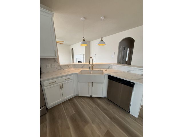 8938 Headstall Drive, Tomball, TX 77375