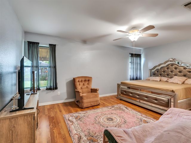 7015 Winding Trace Drive, Houston, TX 77086