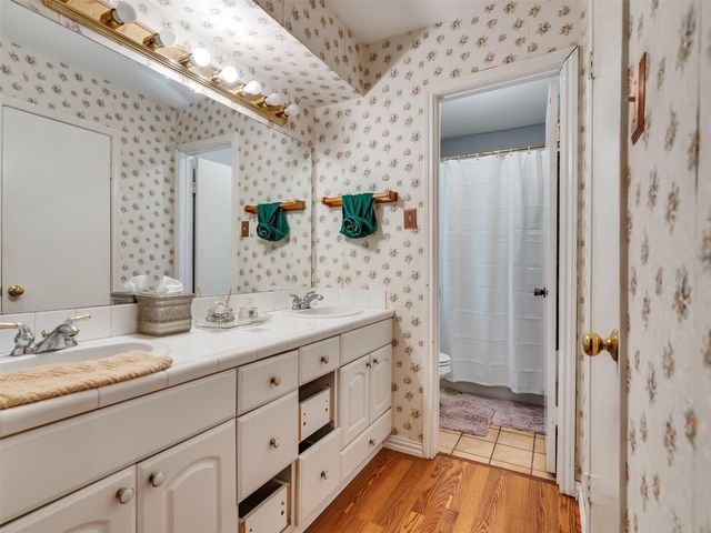 7015 Winding Trace Drive, Houston, TX 77086