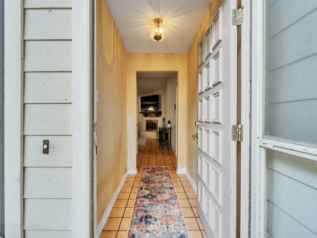 7015 Winding Trace Drive, Houston, TX 77086