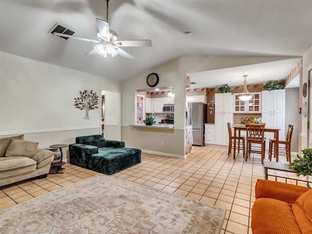 7015 Winding Trace Drive, Houston, TX 77086