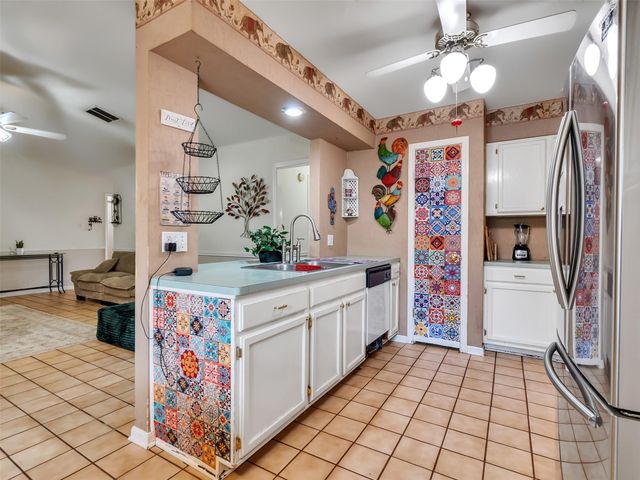 7015 Winding Trace Drive, Houston, TX 77086