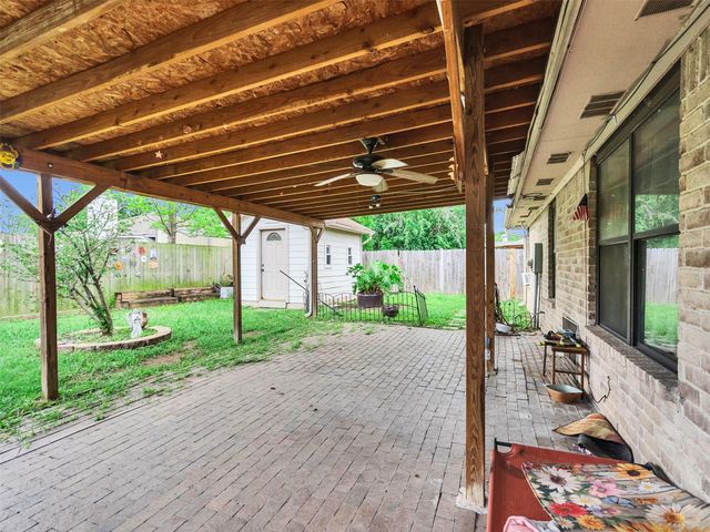 7015 Winding Trace Drive, Houston, TX 77086