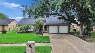 7015 Winding Trace Drive, Houston, TX 77086