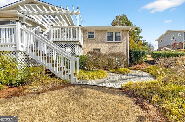 5370 Grenoble Court, Dunwoody, GA 30360