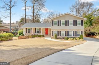 5370 Grenoble Court, Dunwoody, GA 30360
