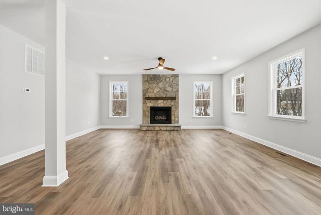9586 SOUTH PINES RD, Warrenton, VA 20186