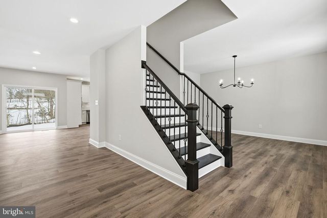 9586 SOUTH PINES RD, Warrenton, VA 20186