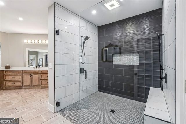 6592 Gaines Ferry Road, Flowery Branch, GA 30542