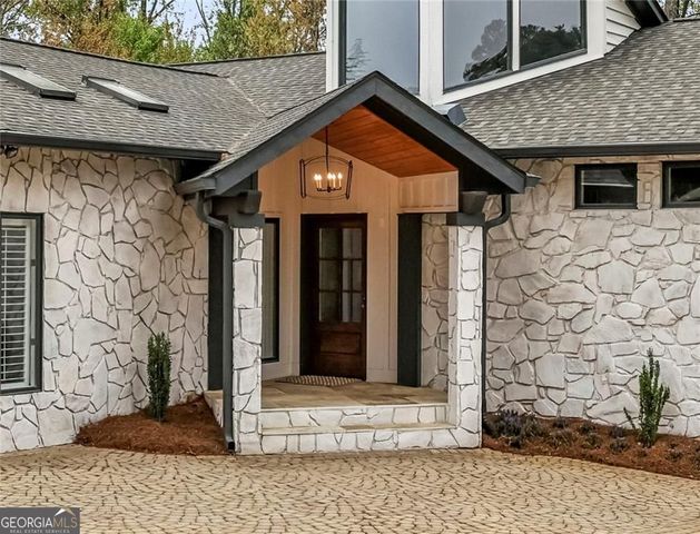 6592 Gaines Ferry Road, Flowery Branch, GA 30542