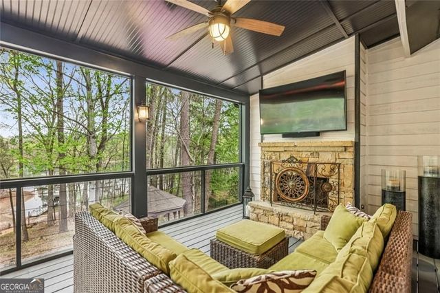 6592 Gaines Ferry Road, Flowery Branch, GA 30542