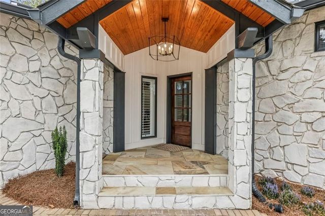 6592 Gaines Ferry Road, Flowery Branch, GA 30542