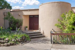 16655 Oak View Circle, Morgan Hill, CA 95037