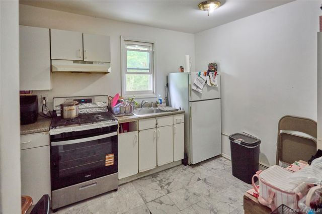 208 N James Street, Peekskill, NY 10566