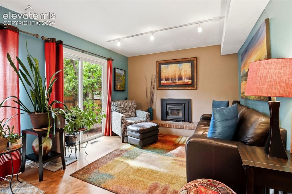 4 Stover Lane, Manitou Springs, CO 80829 — photo 4