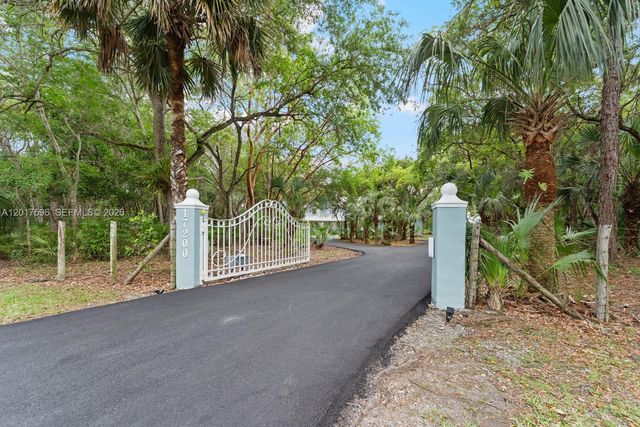 17200 SW 264th Street, Homestead, FL 33031