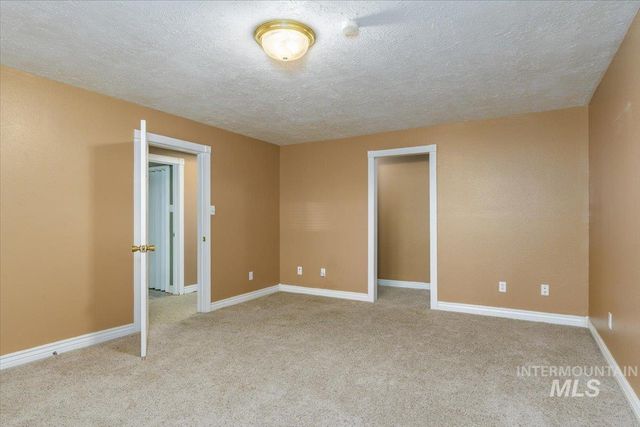 1398 Santa Anita Ave, Pocatello, ID 83201
