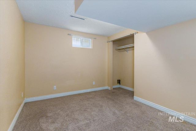 1398 Santa Anita Ave, Pocatello, ID 83201