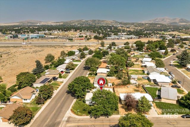 1398 Santa Anita Ave, Pocatello, ID 83201