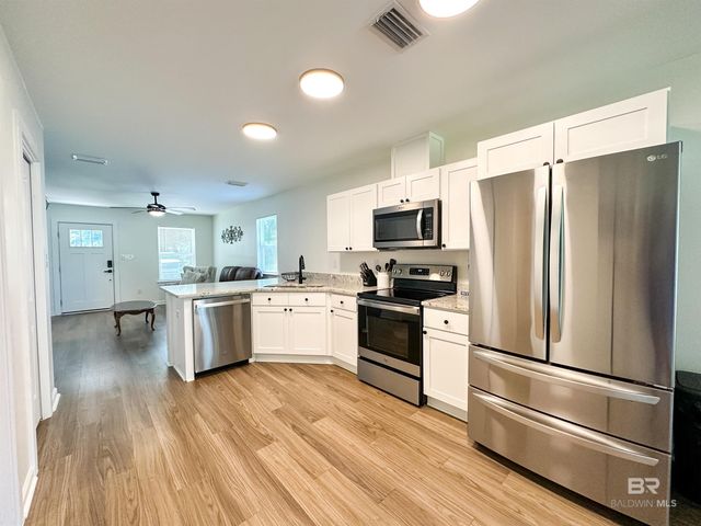 22779 Racine Street, Robertsdale, AL 36567