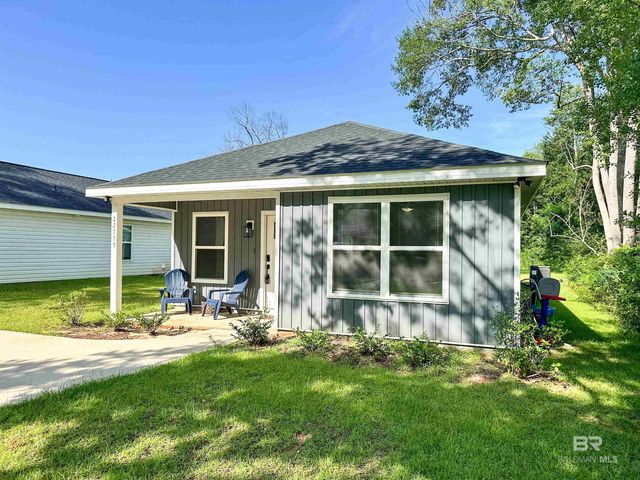22779 Racine Street, Robertsdale, AL 36567