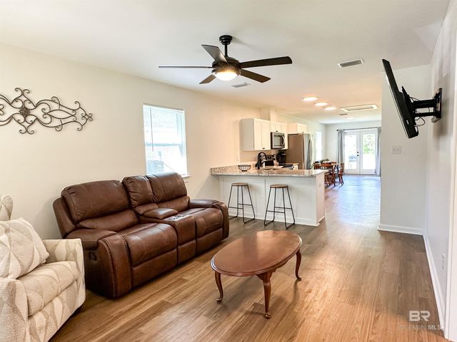 22779 Racine Street, Robertsdale, AL 36567