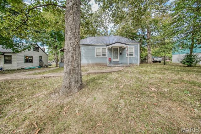 5 Rolla Gardens Drive, Rolla, MO 65401