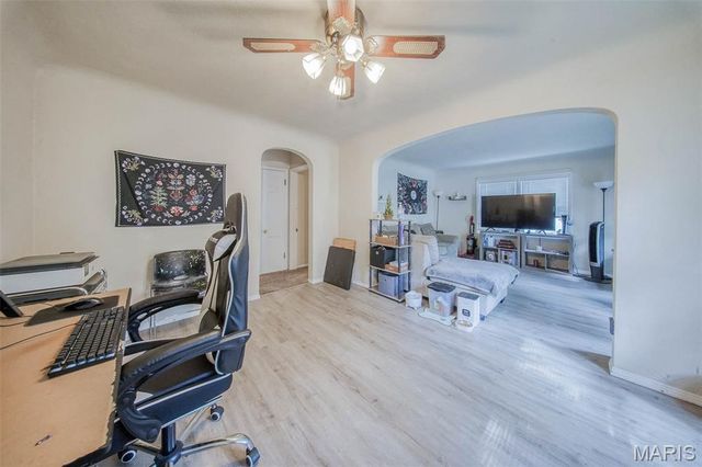 5 Rolla Gardens Drive, Rolla, MO 65401