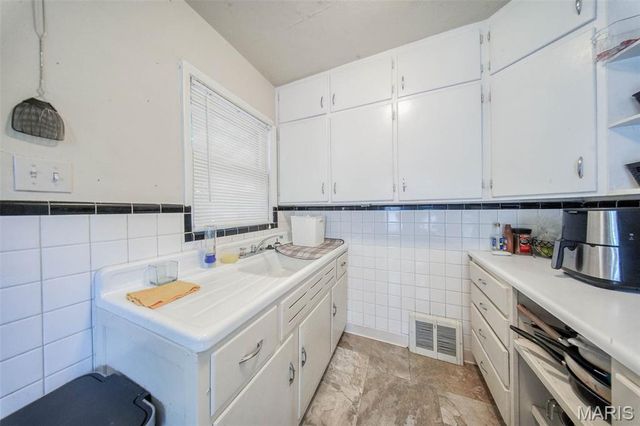 5 Rolla Gardens Drive, Rolla, MO 65401