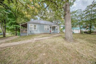 5 Rolla Gardens Drive, Rolla, MO 65401