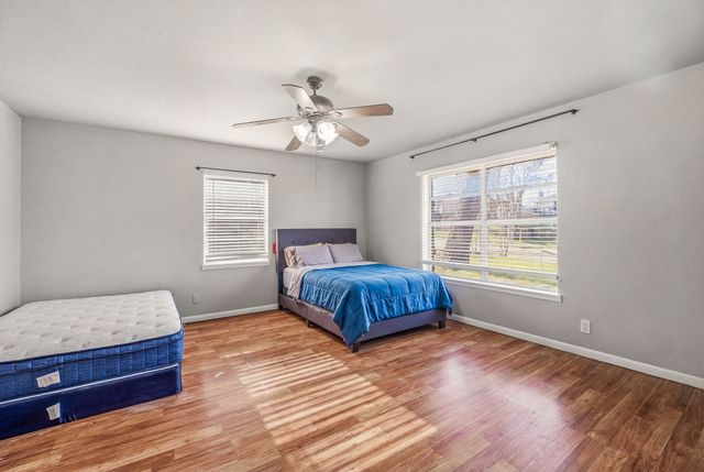 582 W College Street, Stephenville, TX 76401
