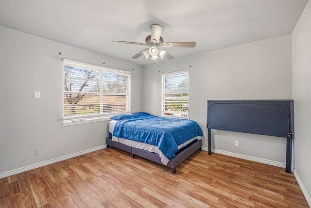582 W College Street, Stephenville, TX 76401