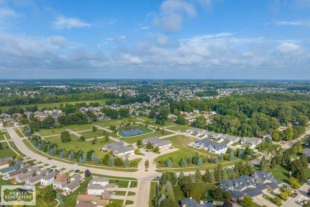 32972 Antrim Drive, Chesterfield Twp, MI 48047