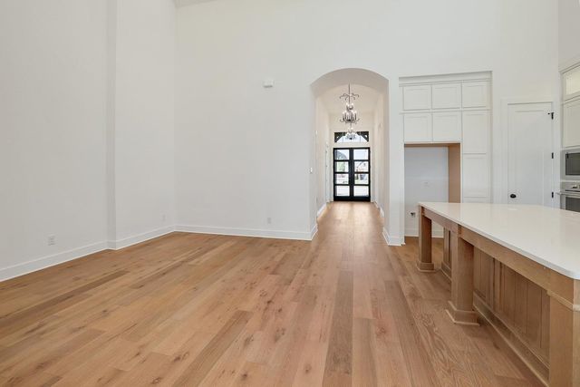 109 Poole LN, Liberty Hill, TX 78642