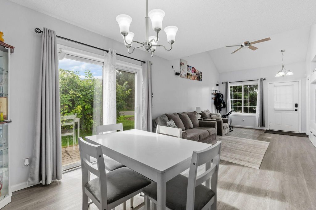 895 Ferdinand Drive, Shakopee, MN 55379 — photo 4