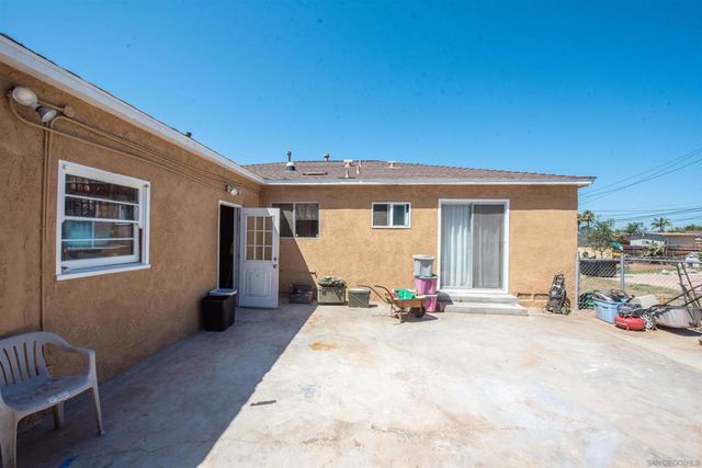 5983 Lauder St, San Diego, CA 92139