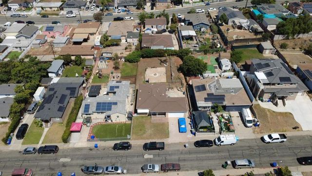 5983 Lauder St, San Diego, CA 92139