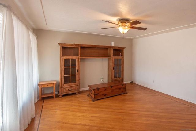 5983 Lauder St, San Diego, CA 92139